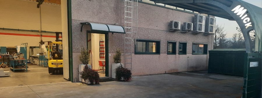 micksrl-stampi-plastiche-ft-right